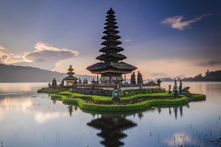 Half-Day Tour: Ulun Danu & Jatiluwih UNESCO Site With Entrance Tickets