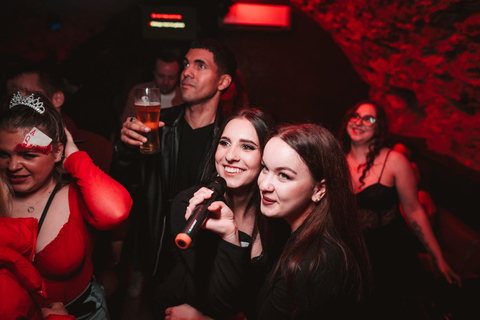 Kraków: Pub Crawl z wejściem VIP