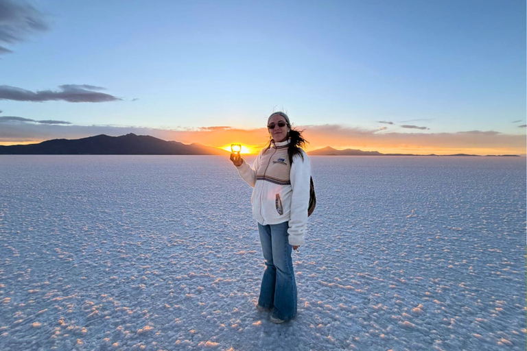 Uyuni Salt Flats 1 Day Tour: Train Cemetery & Sunset