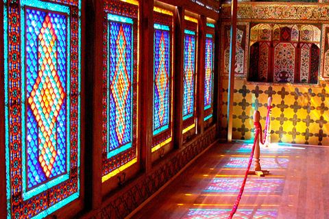 Baku: 2-Day Azerbaijan Tour with Option to Cross to Georgia