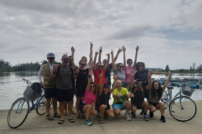 From Hoi An: Cam Kim Island by Bicycle and Kayak