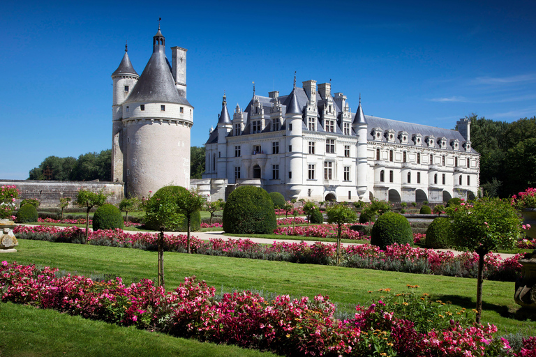 Loire Valley: Full Day Horse Ride, Grand Canal & Castle View