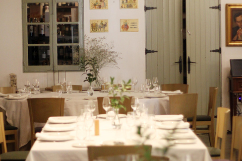 RESTAURANT IN THE CENTER OF JEREZ WITH THE BEST GASTRONOMY AND WINES