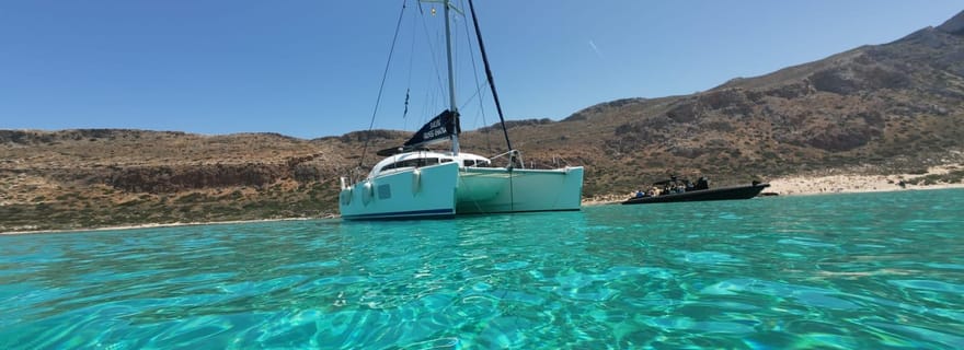Kissamos : croisière en catamaran vers Balos et Gramvousa avec déjeuner