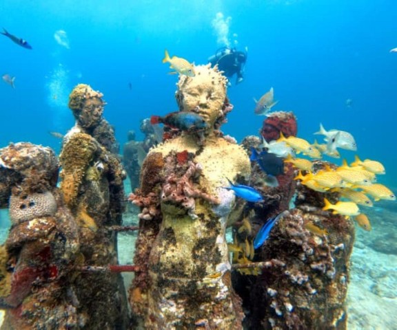 Cancun: Musa Underwater Museum and Reef Scuba Diving Tour