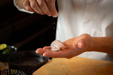 Exclusive 12-Course Omakase Sushi Experience in Osaka