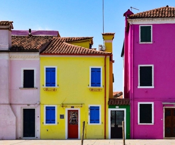 Venice: Grand Canal, Murano and Burano Half-Day Boat Tour