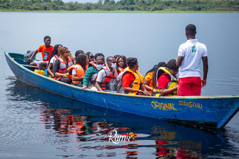 From Accra: Nzulenzu, Fort Antonio, and Maaha Beach Tour