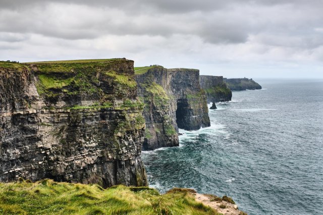 Desde Dublín: Excursión de un día a los Acantilados de Moher, Burren y Galway