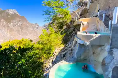Desde Ciudad de México: Excursión de un día a las Termas de Tolantongo con Guía