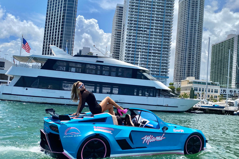 Miami: 1-hour Jetcar Rental $100 RESERVATION for 2/3 people + $ 280 CASH AT CHECK-IN