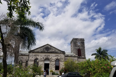 Cultural tour of Montego Bay & Jamaica Highlight and shop.