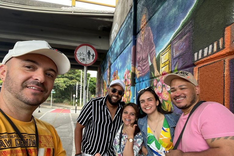 Medellin: Pablo Escobar y City Tour privado. 2 tours en 1 Medellin: pablo escobar y city tour privado. 2 tours en 1