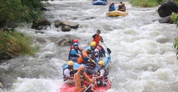 Phuket: Phang Nga White Water Rafting & Jungle Adventure