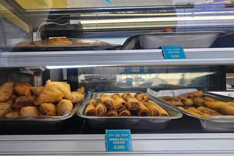 Muscat: Omani Food Tour with Shuwa & Halwa