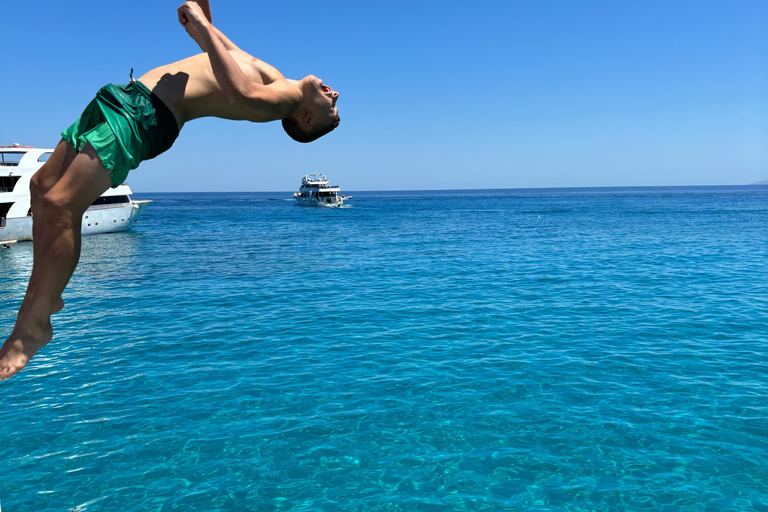 Jeep & Boat: 4x4 Tour + Boat to Blue Lagoon