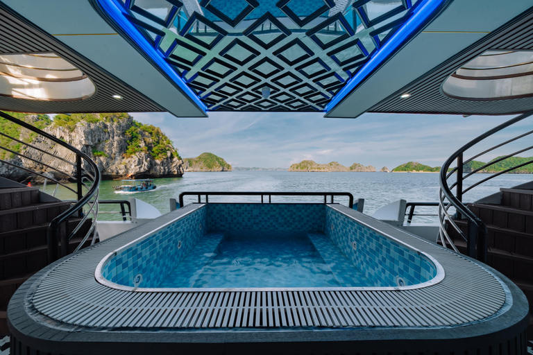 Lan Ha Balcony Overnight 2D1N kryssning: Helt ny 2025