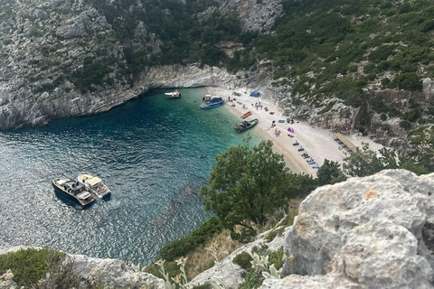 Durrës: Sazan Island, Blue Cave and Grama Bay Speedboat Tour