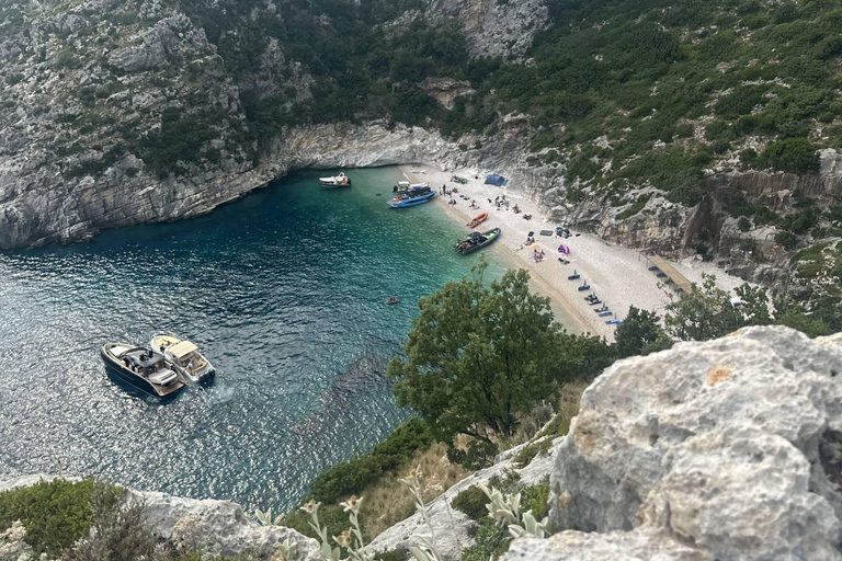 Durrës: Sazan Island, Blue Cave and Grama Bay Speedboat Tour