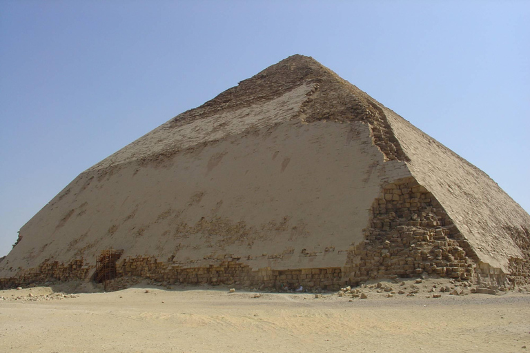 Viaje a Sakkara, las Pirámides de Memphis Dahshur y Felucca de 1 hora