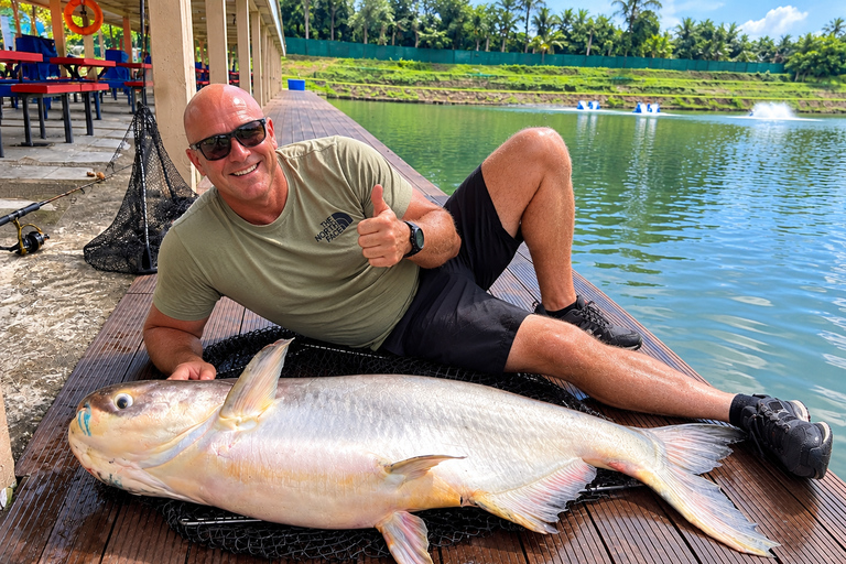 Kuala Lumpur: Giant Freshwater Fishing with Hotel Transfer