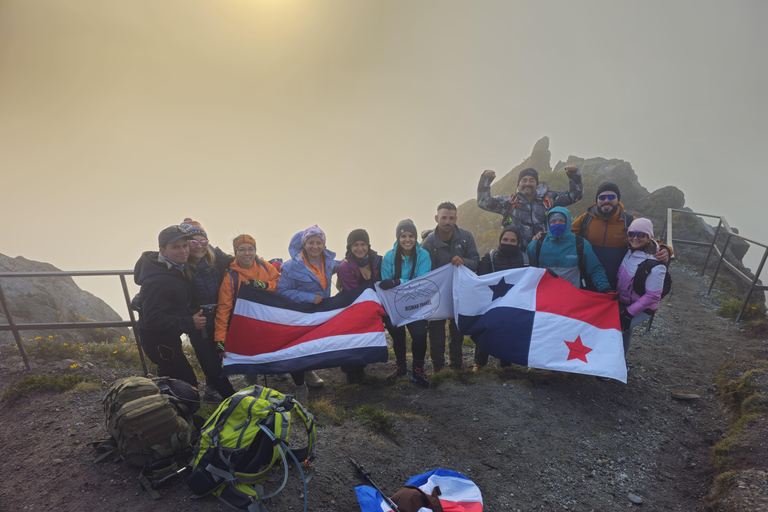 Excursion au point culminant du Panama, le volcan BaruExcursion au point culminant du Panama, le volcan Barú