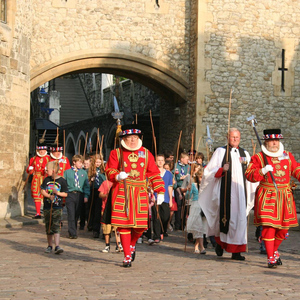 London: Easy Access Tower of London and Crown Jewels Tour