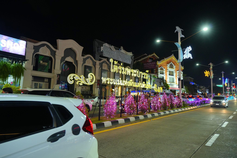 Pattaya: Evening City Tour & Alcazar Cabaret Show Pattaya: Evening City Tour & Alcazar Cabaret Show