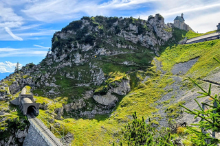 Guided hiking tour near Munich: Picturesque Wendelstein and its treasures