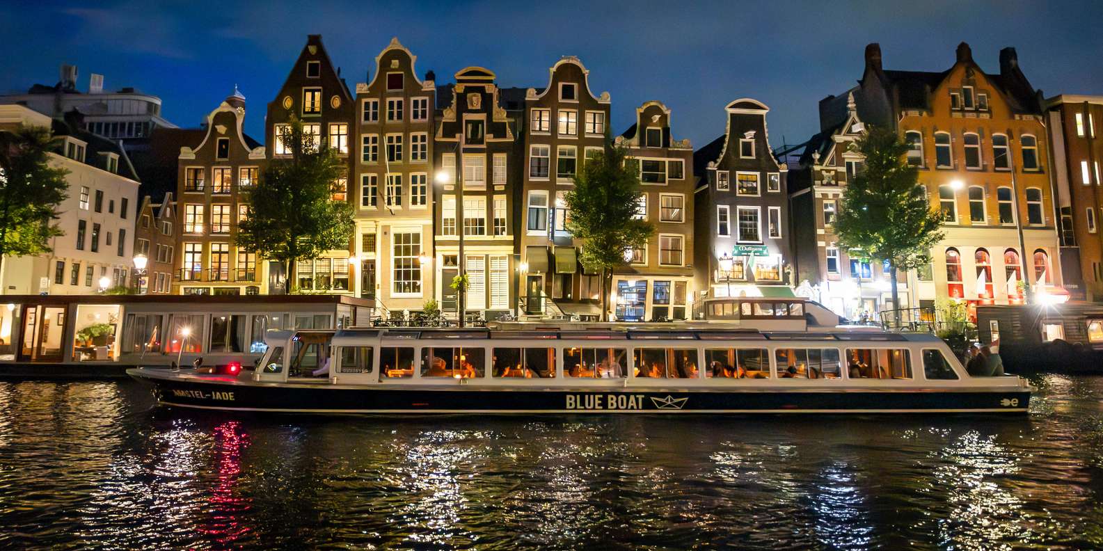 Amsterdam: Evening Cruise with Optional Wine and Snacks