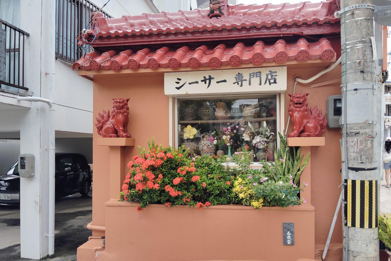 Naha: Yachimun Pottery and Local Crafts in Tsuboya Tour