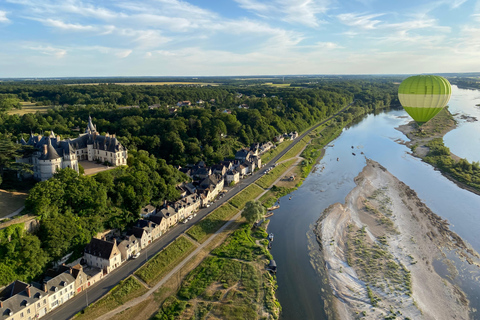 Luchtballonvaart:Chambord, Chenonceau,Cheverny,Blois