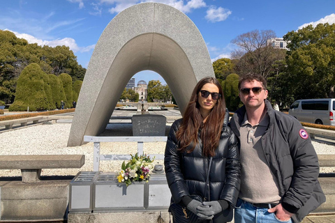 رحلة ليوم واحد إلى حديقة هيروشيما للسلام ورحلة إلى مياجيما للمجموعات الصغيرة