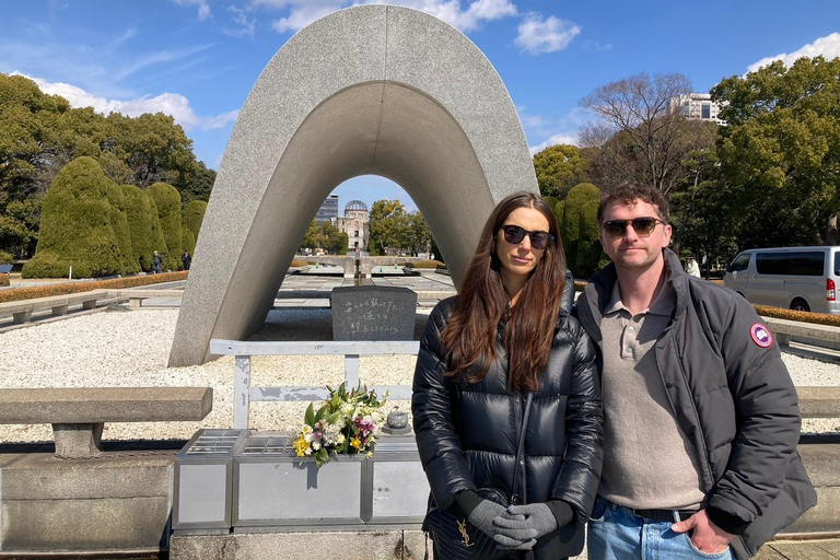 رحلة ليوم واحد إلى حديقة هيروشيما للسلام ورحلة إلى مياجيما للمجموعات الصغيرة