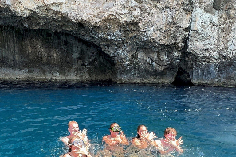 Durrës: Sazan Island, Blue Cave and Grama Bay Speedboat Tour