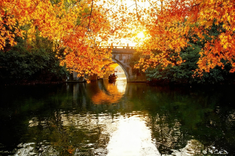 Shanghai: Hangzhou, Suzhou, and Water Towns Tour in 3 Days