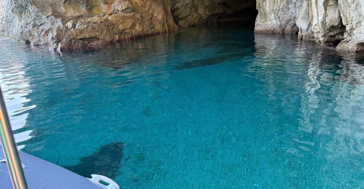 Afbeelding 3 van Vanuit Marsala: luxe privétours per boot naar Favignana en Levanzo