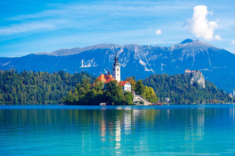 Private trip-Wachau valley, Mauthausen, Hallstatt & Salzburg