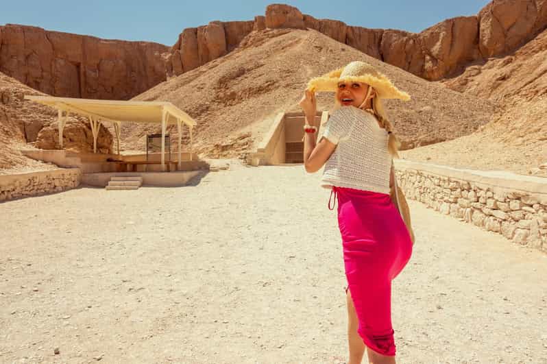 Luxor: Shared tour to Valley of Kings, Habu, Memnon & Lunch