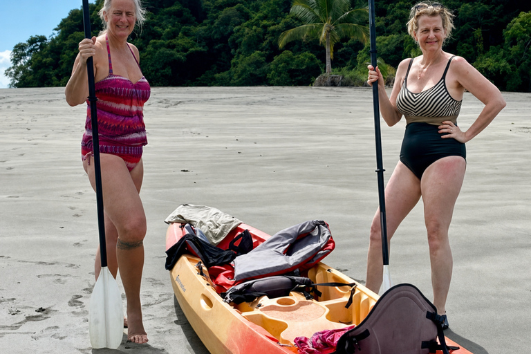 Boca Chica: Guided Kayak Tour and Seaside Breakfast