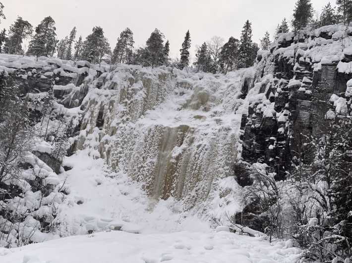 Rovaniemi : Randonnée guidée des chutes d'eau gelées du canyon de Korouoma
