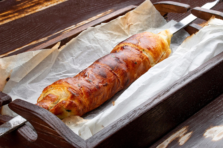 Tbilisi: 2 uur durende Georgische voedseltour (All-inclusive)Tbilisi: 2 uur durende XXXL voedseltour (all-inclusive)