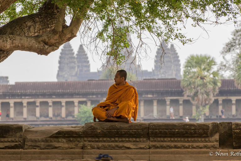 Angkor Wat & Must See Temples start sunrise Private Day Tour
