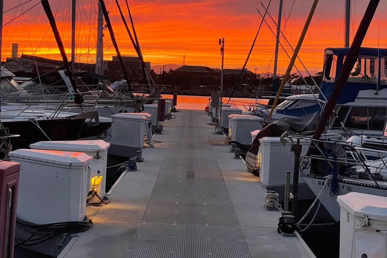 Noleggio barche a vela al tramonto