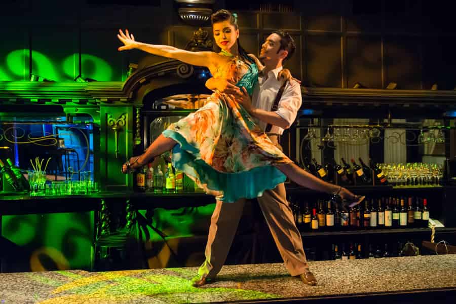 El Querandi Tango Show mit optionalem Abendessen in Buenos Aires