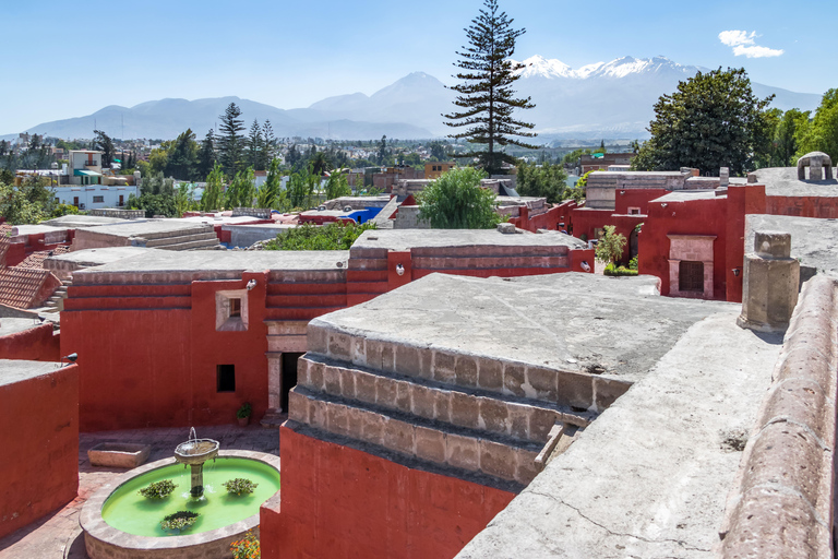 Arequipa: Colonial Treasure with the Enchantment of the Santa Catalina Monastery.
