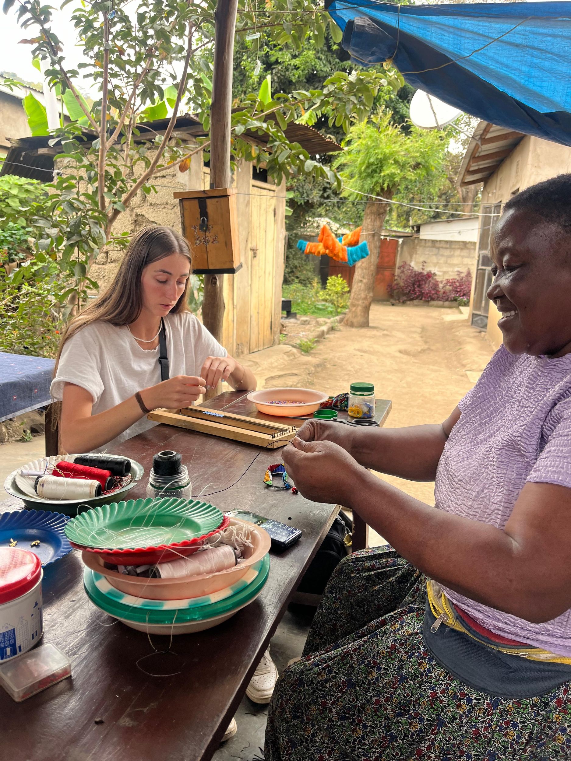 Arusha: Workshop für Perlen-Schmuckherstellung