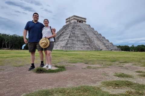 Cancún: Acceso anticipado a Chichén Itzá y Catamarán a Isla MujeresSólo catamarán a Isla Mujeres (sin transporte)