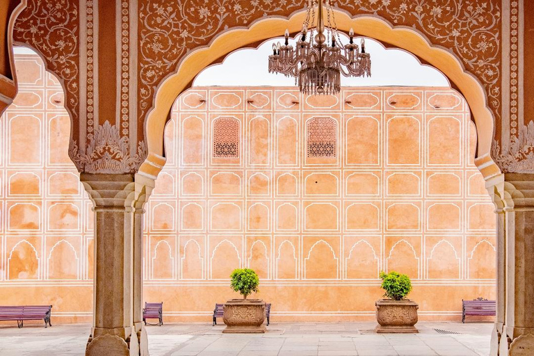 Jaipur: 8-daagse erfgoedtour door Rajasthan met vervoerJaipur: 8-daagse Rajasthan Heritage Tour met transfers