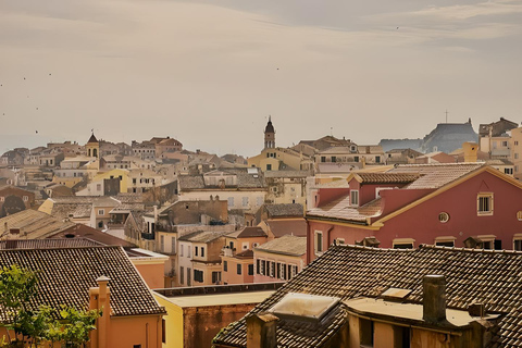 Se perdre dans les ruelles de la vieille ville de CorfouVisite à pied de la ville de Corfou : Histoire et culture